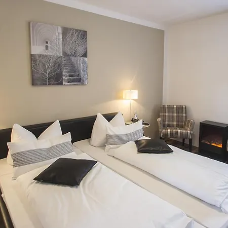 Schlee Hotel 3*