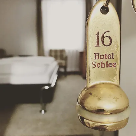 诗丽酒店 3* Hohenschäftlarn