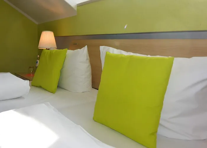 Schlee 3* Hohenschäftlarn