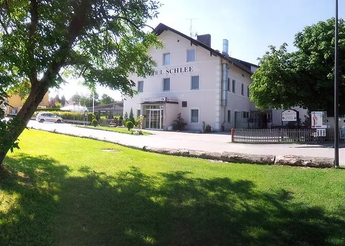 Schlee Ξενοδοχείο